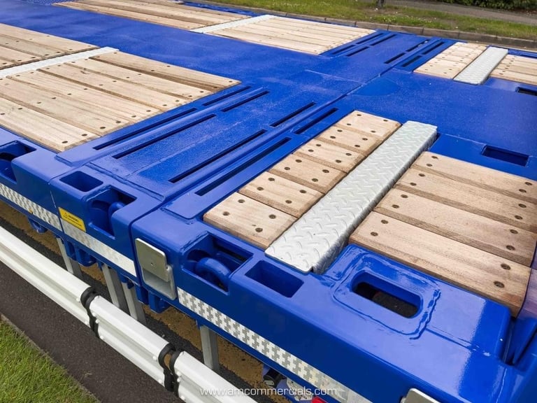 KASSBOHRER 3 AXLE EXTENDABLE LOW LOADER 52,800KG 