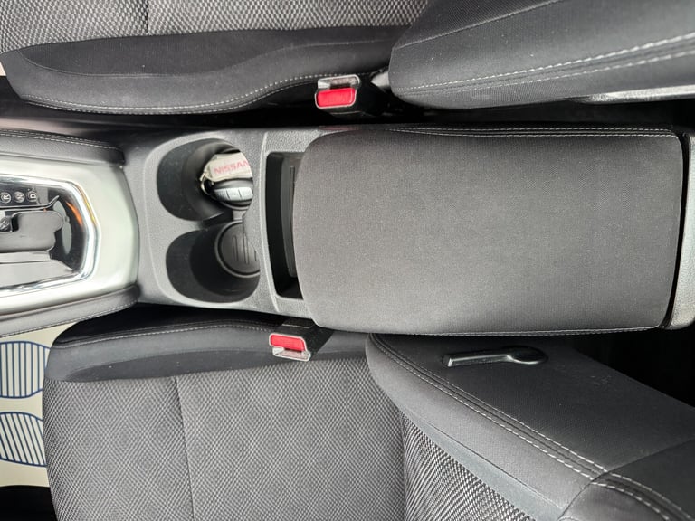 2017 Nissan Qashqai 1.2 DIG-T N-Connecta SUV 5dr Petrol XTRON 2WD Euro 6 (s/s)