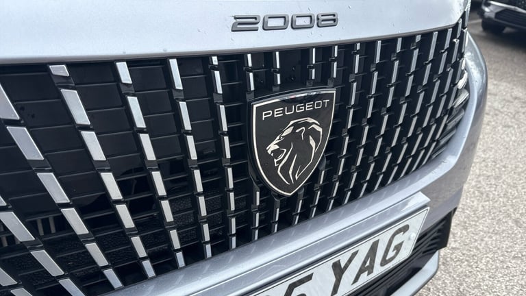 2025 Peugeot 2008 1.2 PureTech GT SUV 5dr Petrol EAT Euro 6 (s/s) (130 ps) SUV Petrol Automatic