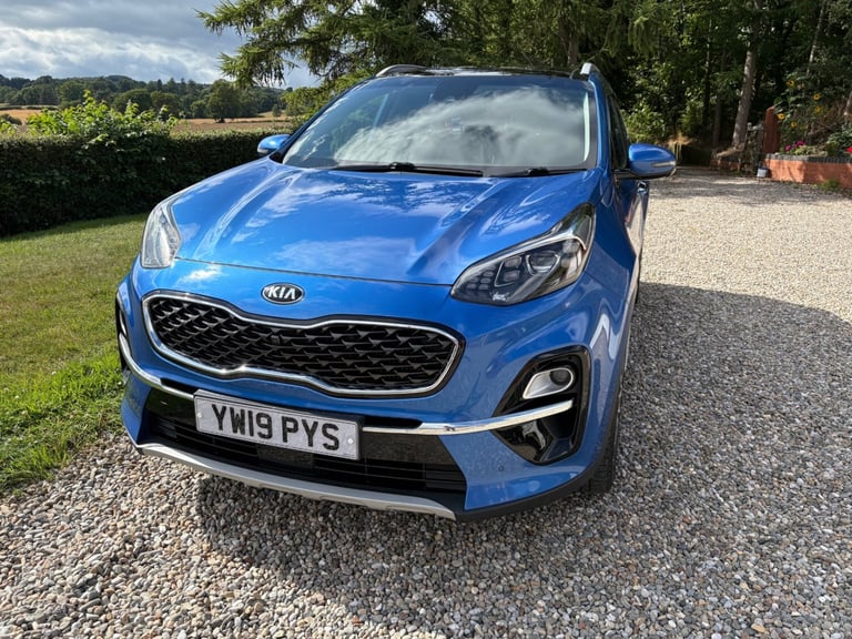 Kia Sportage 2.0 Diesel ISG 4 AWD Auto.Heated leather,reverse camera,pan roof