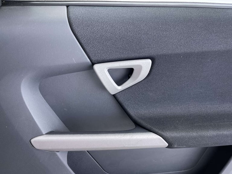 2004 smart forfour 1.5 CDI Passion Hatchback 5dr Diesel Manual (126 g/km, 95 bhp) Hatchback Diese...