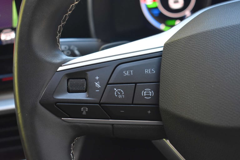 2021 SEAT Leon 1.4 eHybrid Xcellence Lux 5dr DSG HATCHBACK PETROL/ELECTRIC Automatic