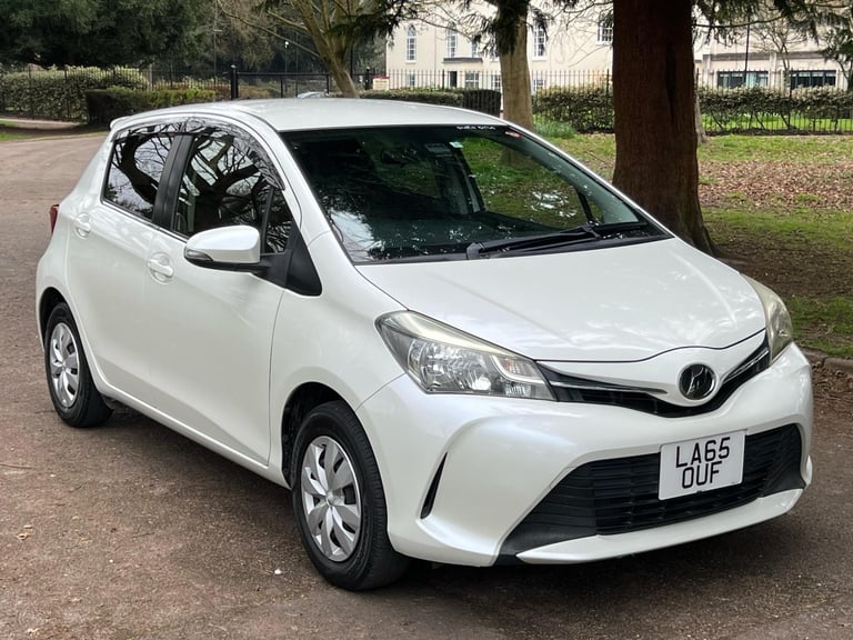 2025 Toyota Vitz PETROL Manual