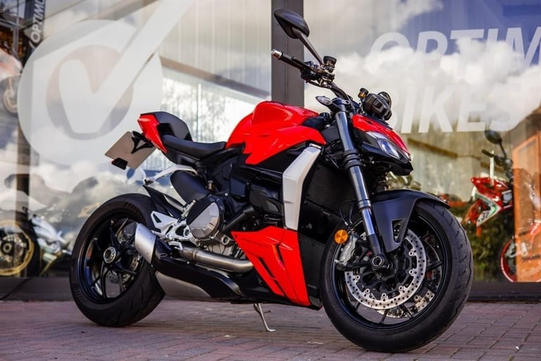 Ducati Streetfighter V2 ! LOW MILES ! STUNNING