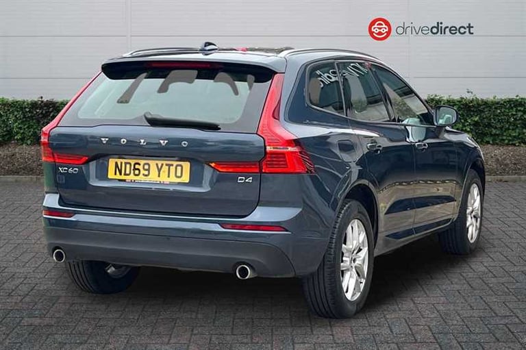 2020 Volvo XC60 2.0 D4 Momentum SUV 5dr Diesel Auto Euro 6 (s/s) (190 ps) SUV Diesel Automatic