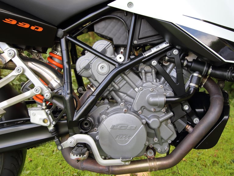 KTM 990 SMT