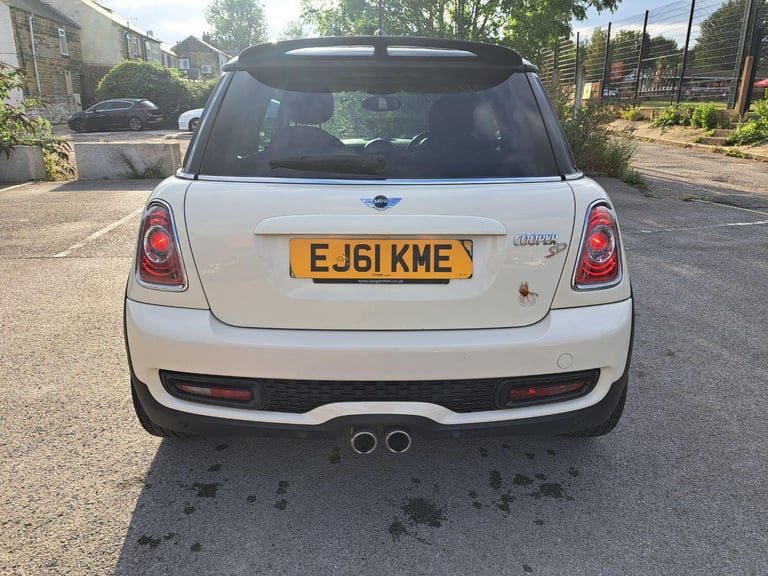 MINI HATCH 2.0 Cooper SD Hatch 2011