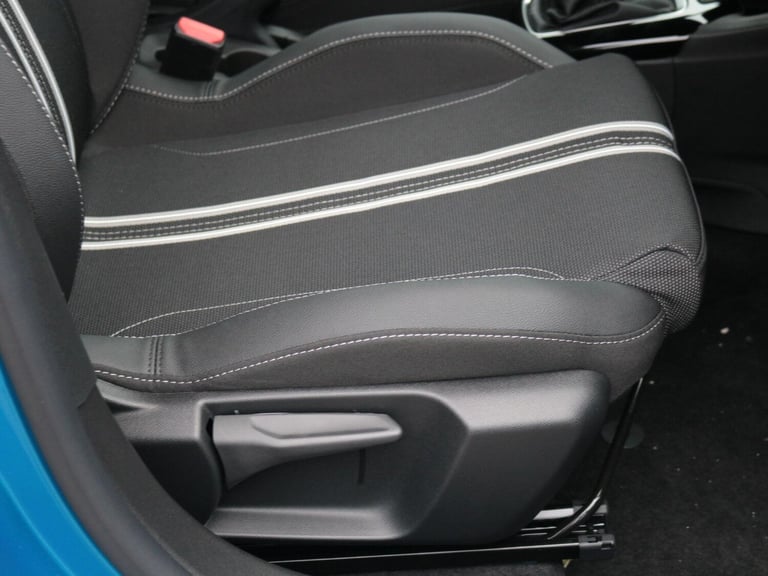 2025 Vauxhall Corsa 1.2 Turbo Yes Hatchback 5dr Petrol Manual Euro 6 (s/s) (100 ps) HATCHBACK Pet...