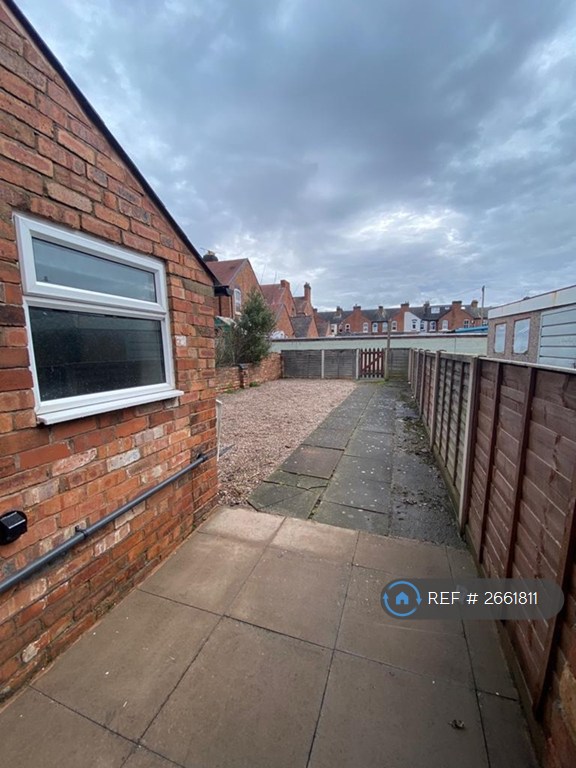 1 bedroom in Sandon Road, Stafford, ST16 (#2661811)