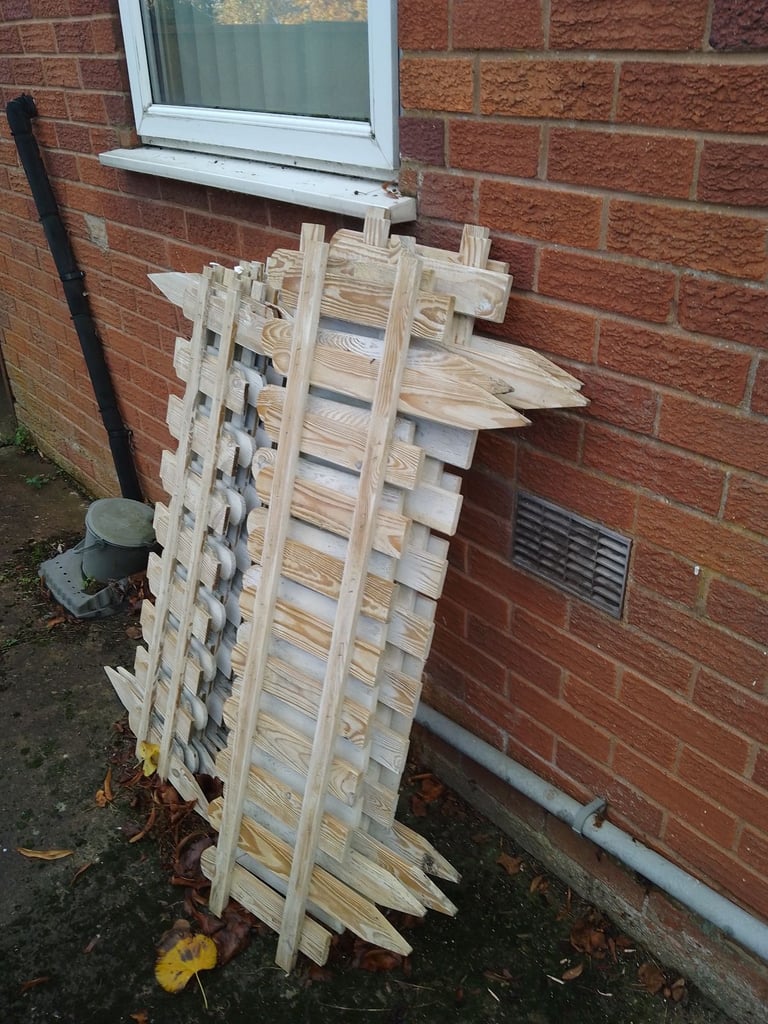 image for Picket Fencing Wednesbury
