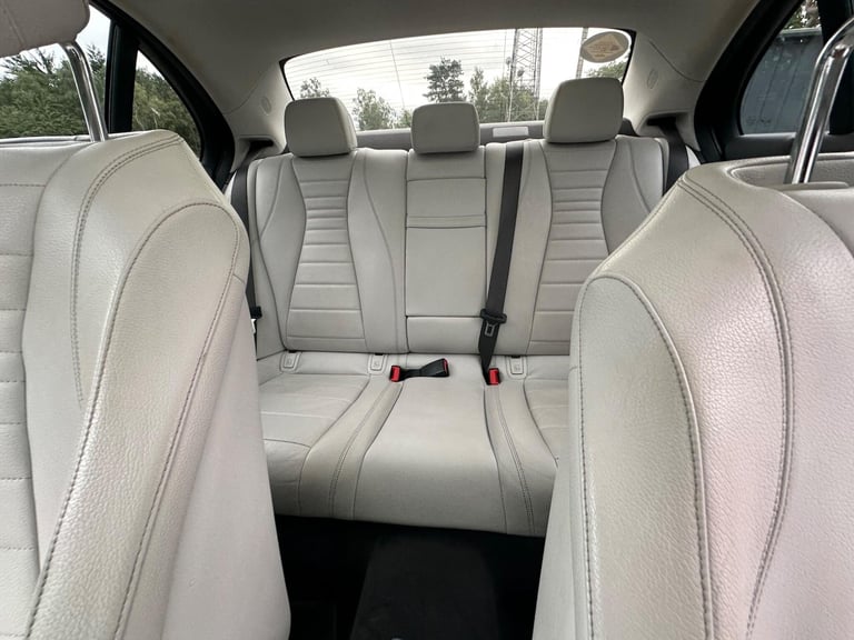 2021 Mercedes-Benz E Class 2.0 E300de 13.5kWh AMG Line Night Edition (Premium Plus) G-Tronic+ Eur...