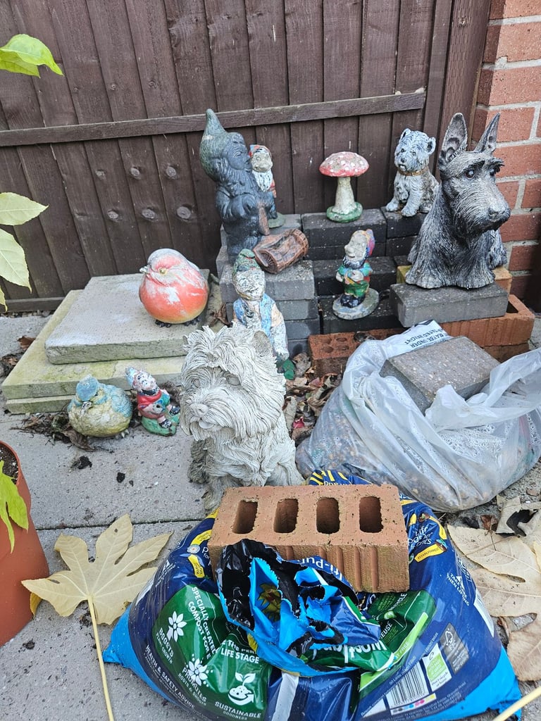 image for Free garden gnomes/ornaments 