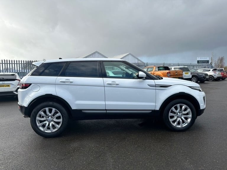 2015 Land Rover Range Rover Evoque 2.0 ED4 SE 5d 148 BHP Estate Diesel Manual