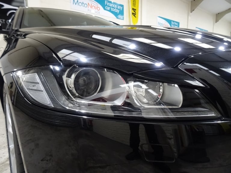 2015 Jaguar XF 2.0d [180] R-Sport 4dr Automatic **LOW MILEAGE*ONLY 15500 MILES FROM NEW** SALOON ...