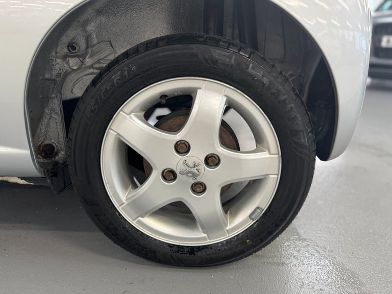 2011 Peugeot 107 1.0 Sportium 3dr HATCHBACK Petrol Manual