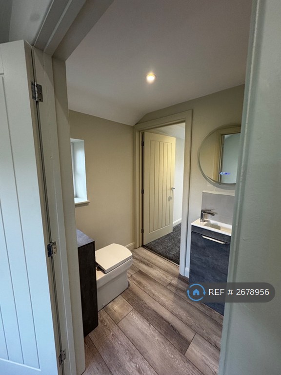 3 bedroom house in Rejerrah Farm Courtyard, Rejerrah, Newquay, TR8 (3 bed) (#2678956)