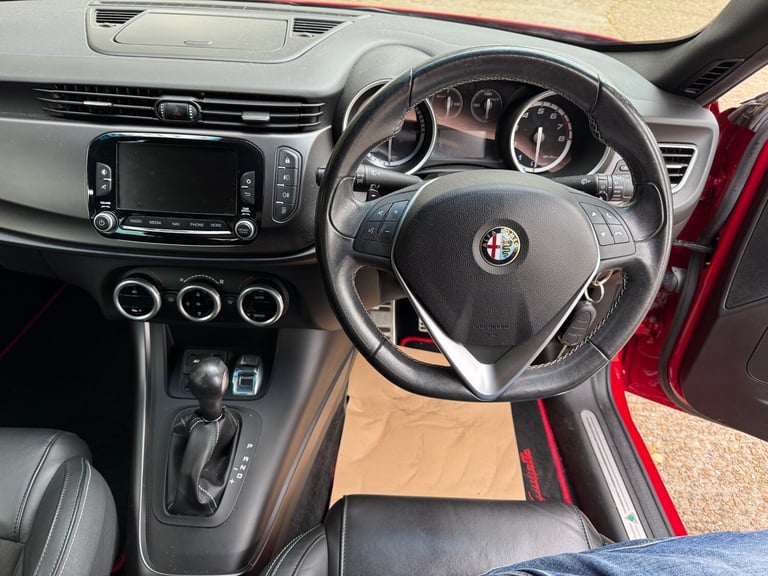 2014 Alfa Romeo Giulietta 1.4 TB MultiAir QV Line 5dr TCT HATCHBACK Petrol Automatic