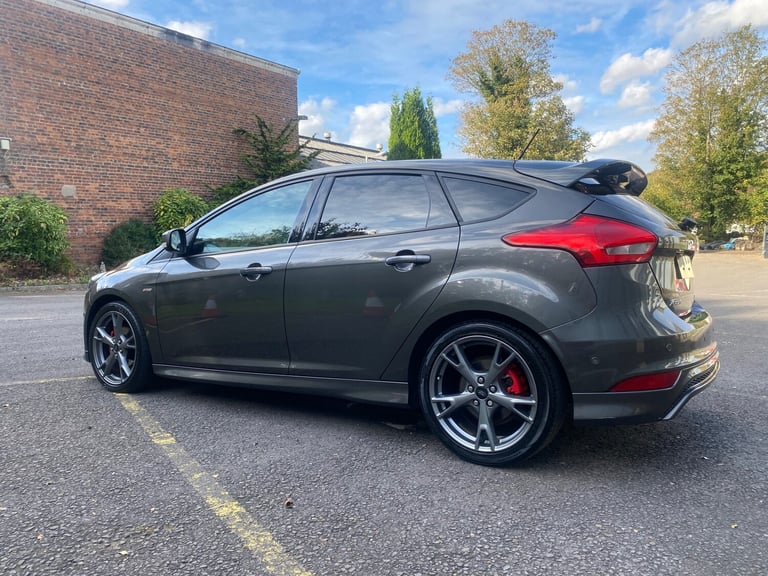 2018 Ford Focus 1.0 EcoBoost 140 ST-Line X 5dr HATCHBACK Petrol Manual