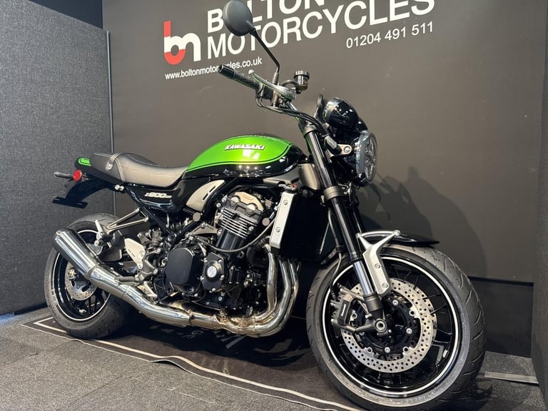 Kawasaki Z900RS ZR900 2025
