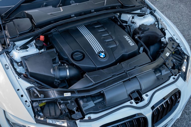 2012 BMW 3 Series 3.0 330d M Sport Convertible 2dr Diesel Steptronic 241 BHP