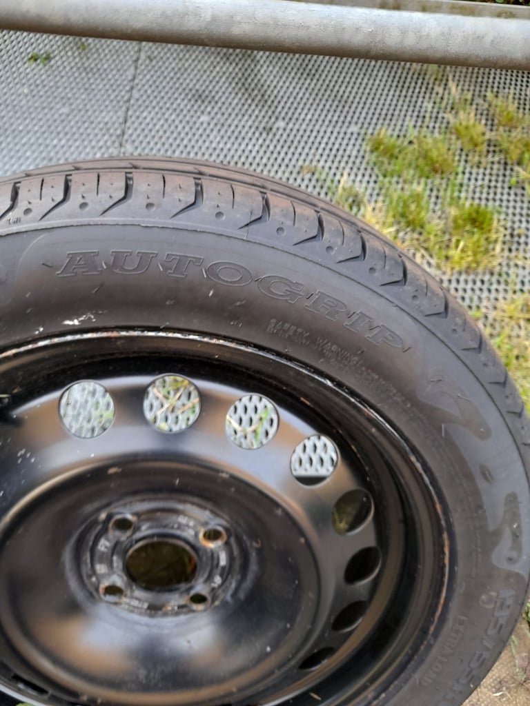 Various rims and tyers 