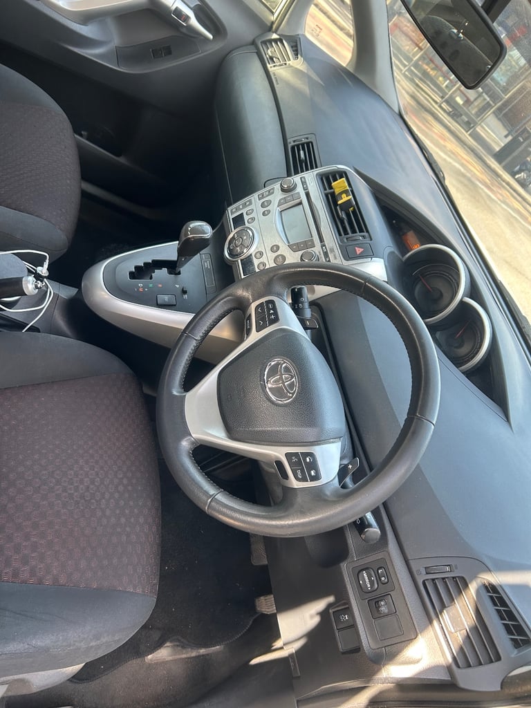 Toyota, VERSO, MPV, 2011, Semi-Auto, 1798 (cc), 5 doors