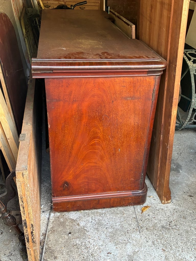 image for Antique furniture 