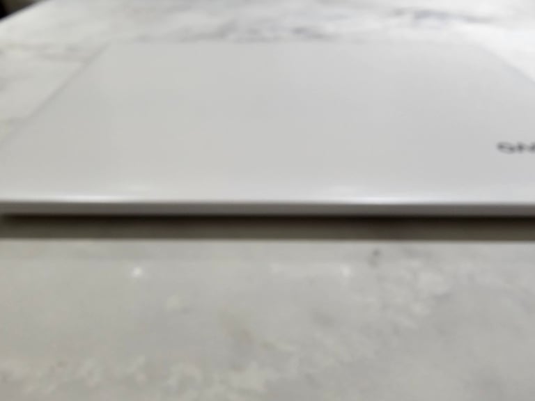 Lenovo Ideapad 320s-141KB 14inch intel pentium 2.30GHz