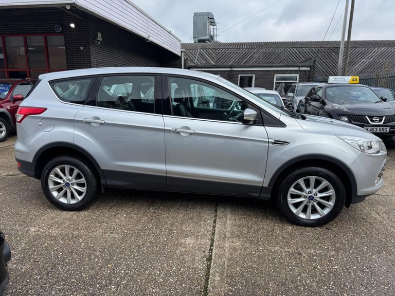 FORD KUGA 2.0 TDCi Titanium 2015