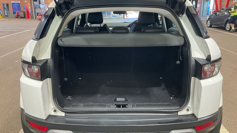 2013 Land Rover Range Rover Evoque SD4 4WD PURE Hatchback  Manual