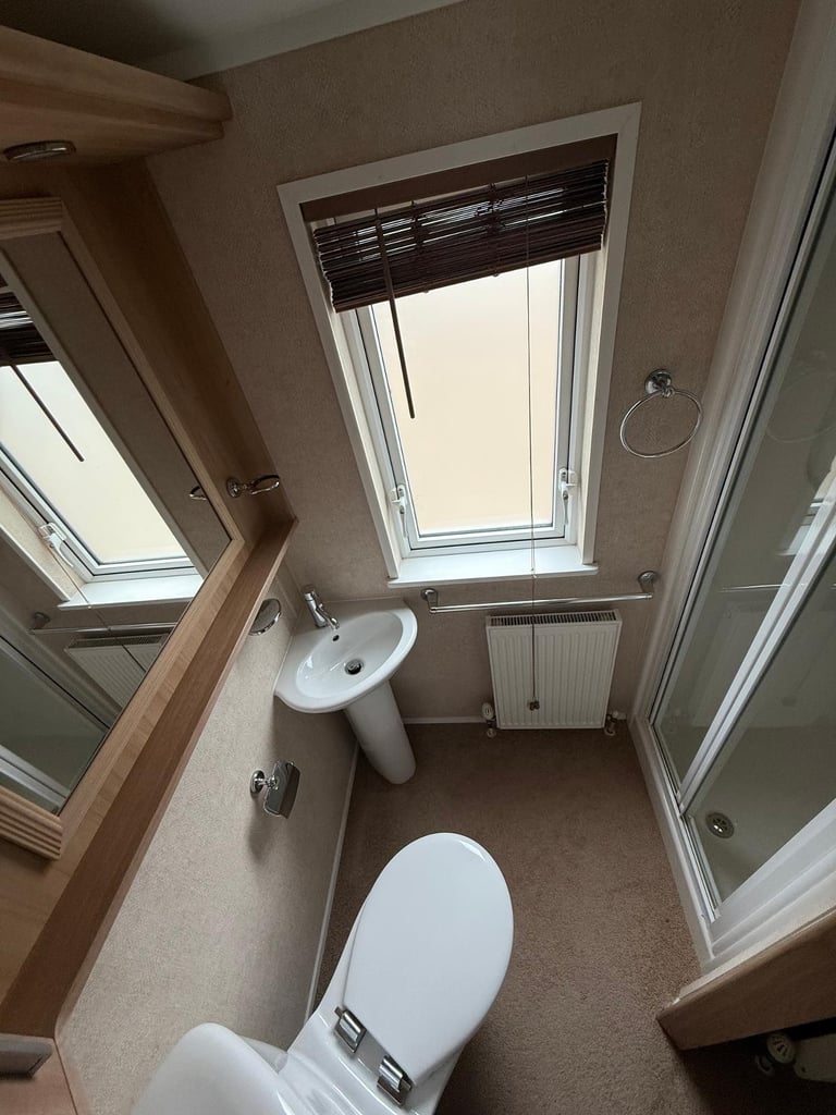 LUXURY 2 BED CARAVAN FOR SALE OFF SITE 41FT X 12.5FT DOUBLE GLAZED & HEATED
