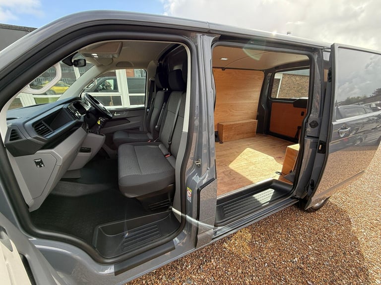 2024 Volkswagen Transporter 2.0 TDI T28 Highline FWD SWB Euro 6 (s/s) 5dr PANEL VAN Diesel Manual