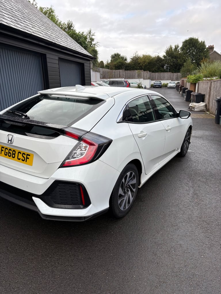 Honda, CIVIC, Hatchback, 2018, Manual, 988 (cc), 5 doors