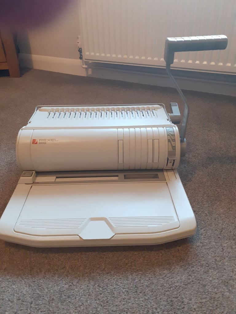 Rexel CB 350Hand Operated Spine Comb Binding Machine A4 Ideal for Catalogues, Presentations etc.