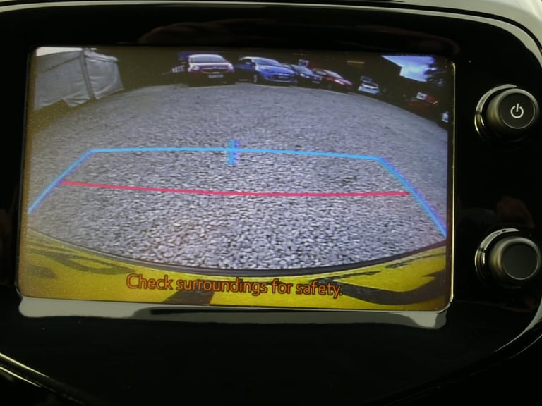 1.2 PureTech Allure 3dr £20 TAX +6 SERVICE +BTOOTH +CRUISE +REV CAMERA*