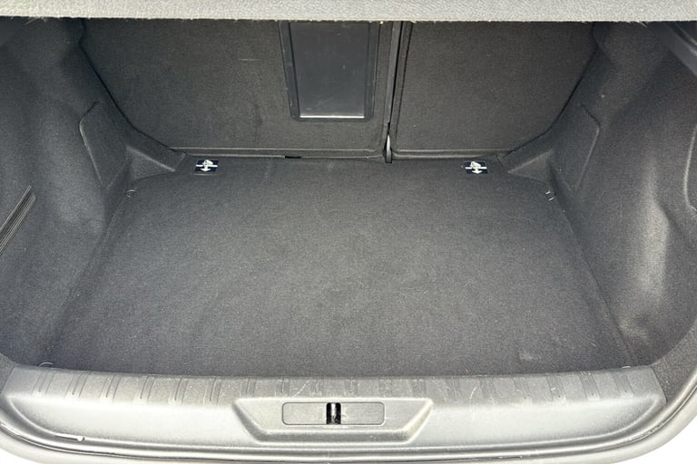  Peugeot 308 2.0 Bluehdi Gt Line Hatchback 5dr Diesel Eat Euro 6 s/s 150 Ps