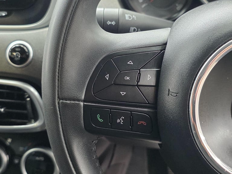 2016 Fiat 500X 1.6 MultiJetII Cross Euro 6 (s/s) 5dr HATCHBACK Diesel Manual