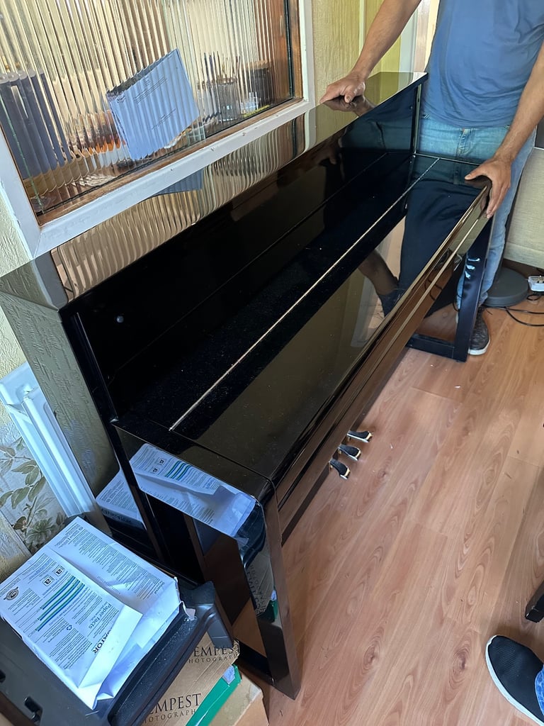 Piano Tuner North East London 