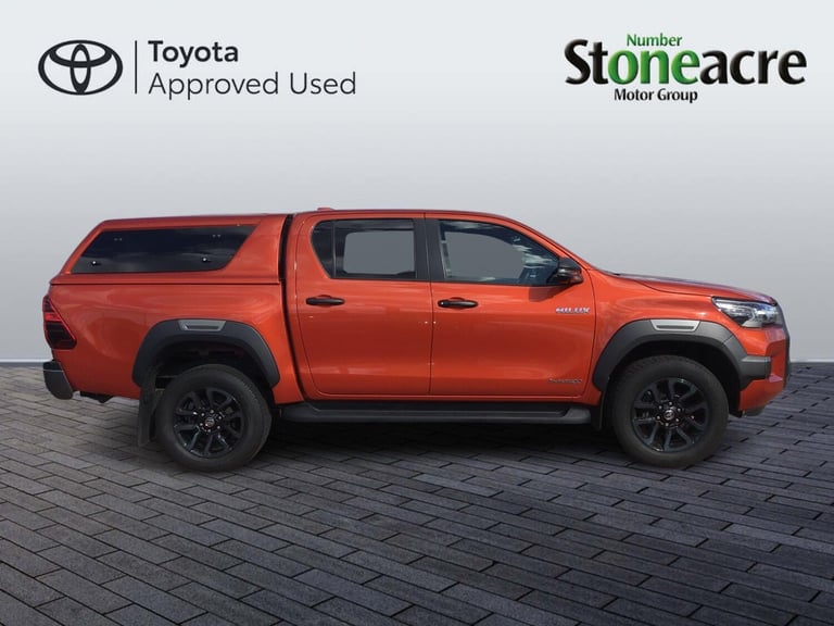 2024 Toyota Hilux 2.8 D-4D Invincible X Pickup Double Cab 4dr Diesel Auto 4WD Euro 6 (s/s) (2 PIC...