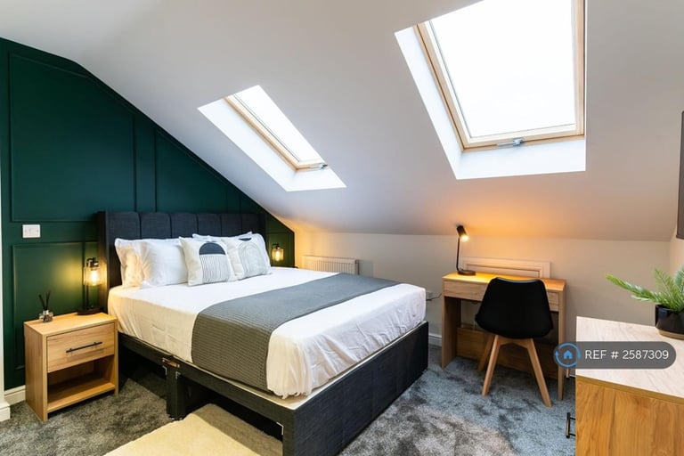 1 bedroom in Chichester Road, Portsmouth, PO2 (#2587309)