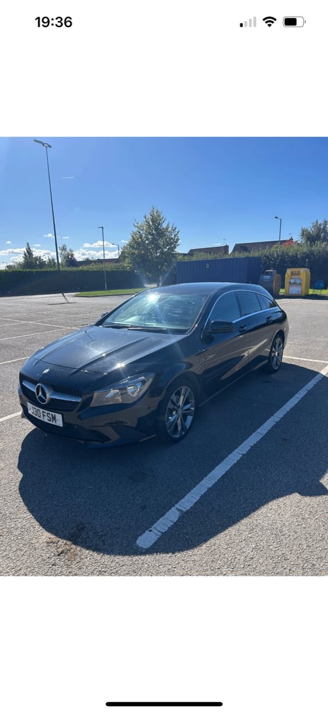 Mercedes CLA 2.1 Diesel Auto Shooting Brake black 