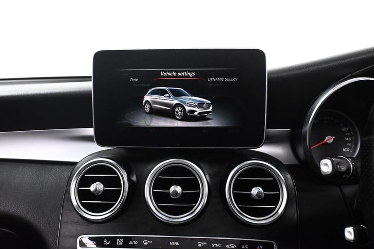 2016 Mercedes-Benz GLC 2.1 GLC250d AMG Line (Premium Plus) G-Tronic 4MATIC Euro 6 (s/s) 5dr ESTAT...