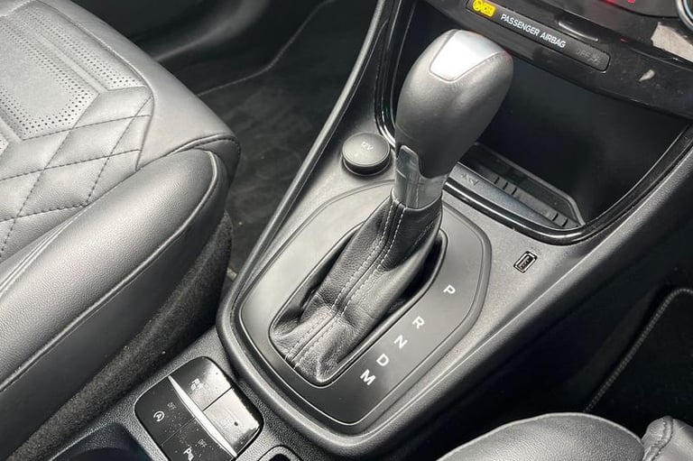 2022 Ford Puma 1.0 EcoBoost Hybr mHEV 155 ST-Line Vignale 5dr DCT - PARKING SENSORS, HEATE Hatchb...