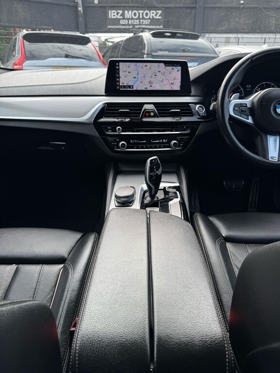 2019 BMW 5 Series 520d M Sport 4dr Auto SALOON DIESEL Automatic