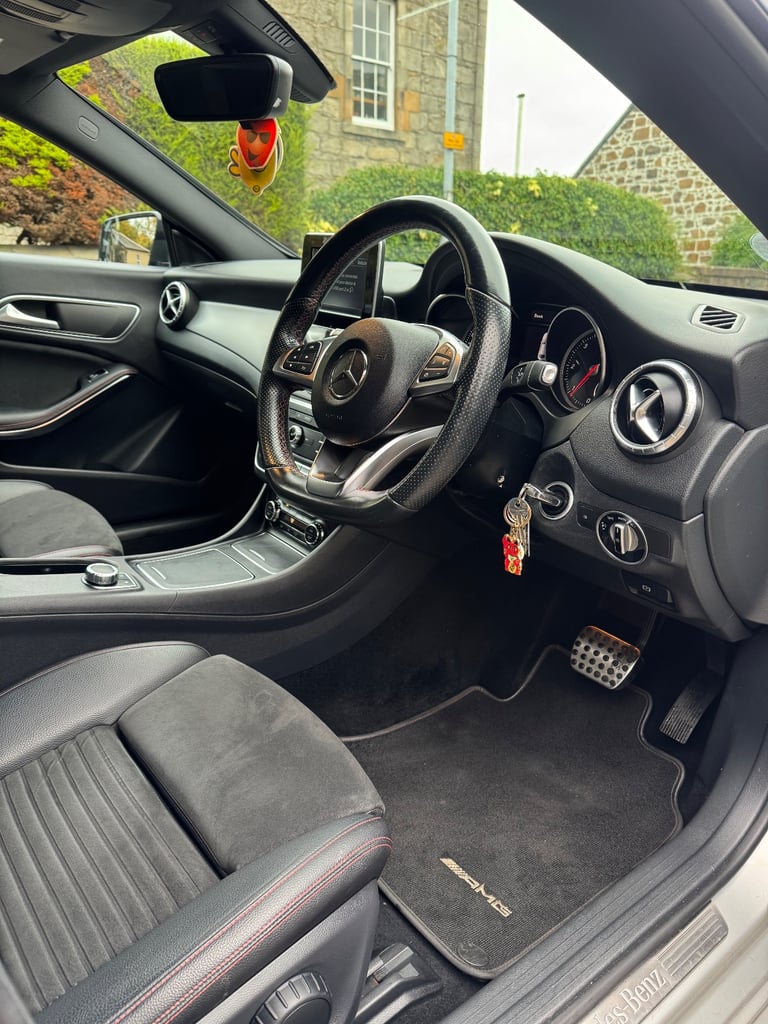 Mercedes-Benz, CLA, Saloon, 2016, Semi-Auto, 2143 (cc), 4 doors