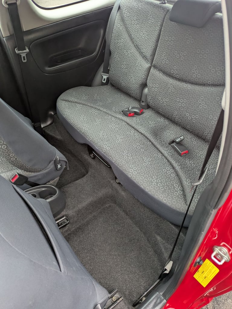 Toyota Yaris 1l