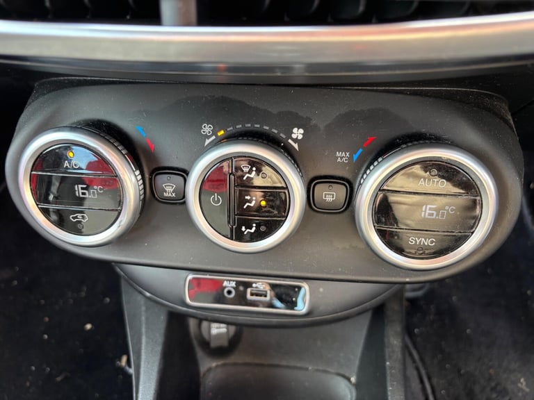 2015 Fiat 500X 1.4 MultiAir Pop Star Euro 6 (s/s) 5dr HATCHBACK Petrol Manual