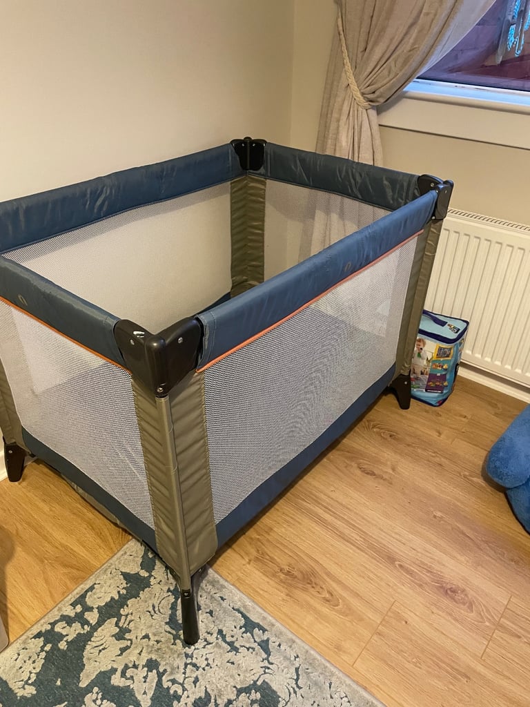 image for baby travel cot with or without mattress 