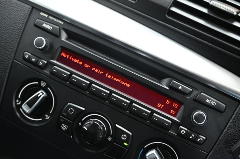 2012 BMW 1 Series 2.0 120d Exclusive Edition Coupe 2dr Diesel Steptronic Euro 5 (177 ps) Coupe Di...