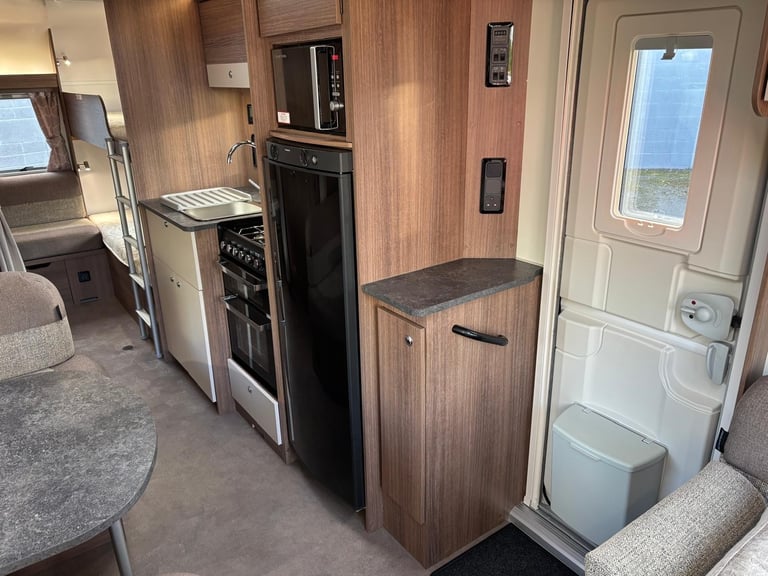 2019 BAILEY PEGASUS GRANDE PALERMO, 6 BERTH, FIXED BUNK BEDS, WIDE BODY
